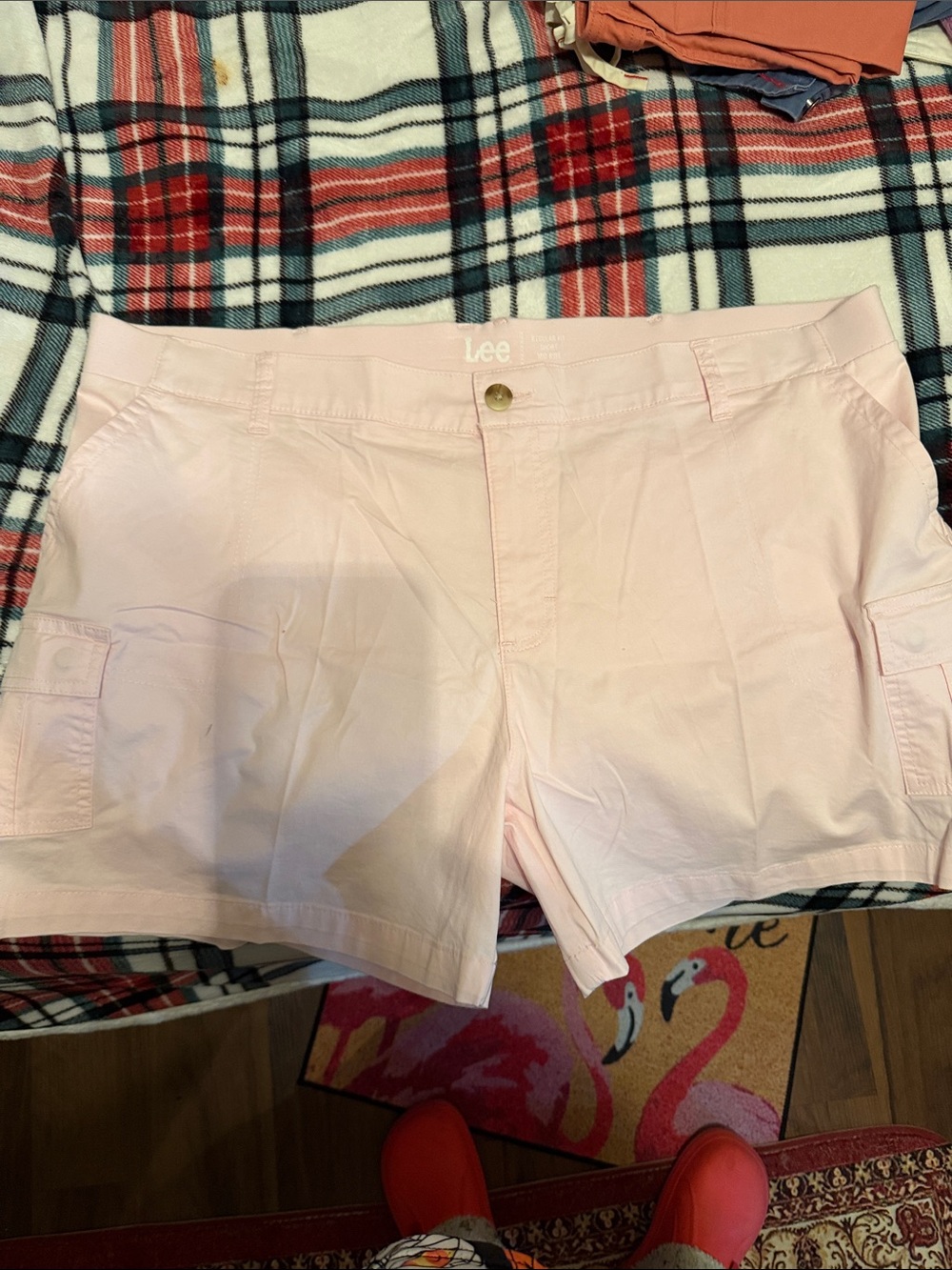 Lee Pale Pink Cargo Shorts for Women